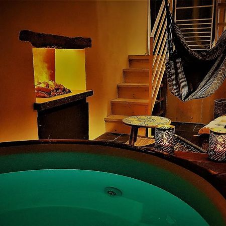 Au Vingtain - Appartement & Spa Atypique Brindas Екстериор снимка