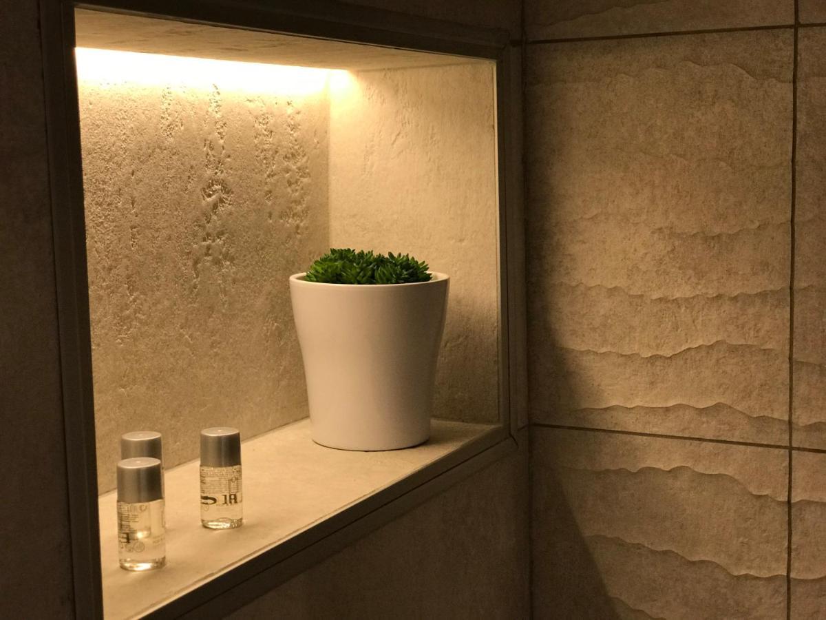 Au Vingtain - Appartement & Spa Atypique Brindas Екстериор снимка