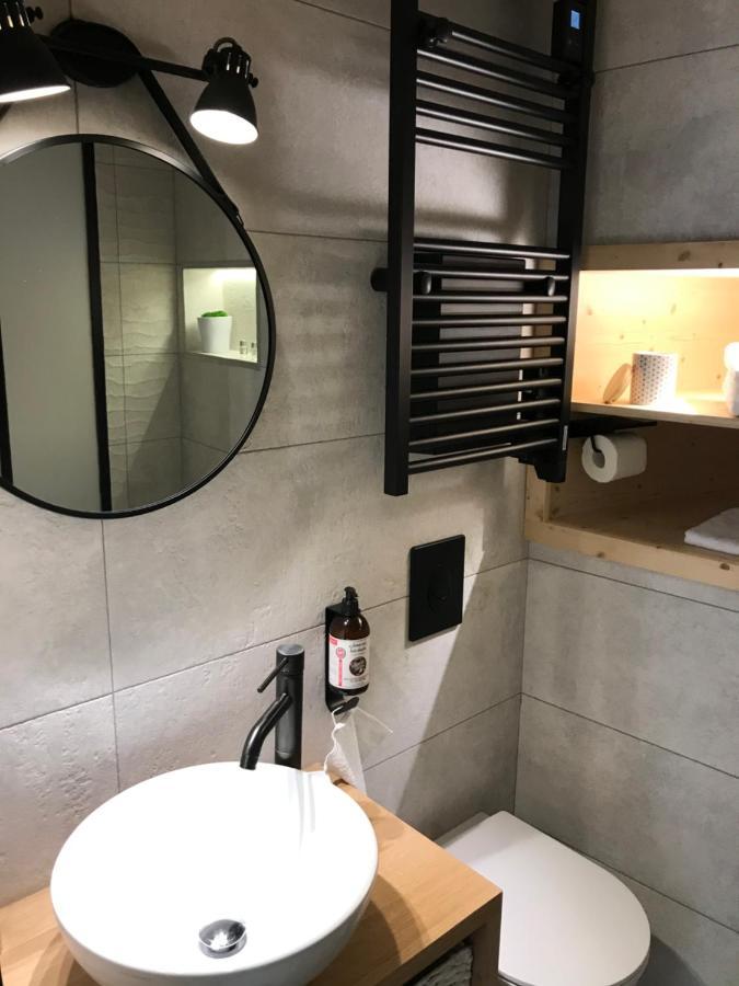 Au Vingtain - Appartement & Spa Atypique Brindas Екстериор снимка